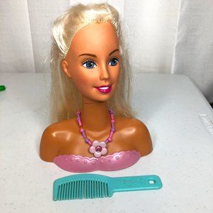 Vintage 1999 Mattel Barbie Styling Head Pink With Comb Blonde Hair